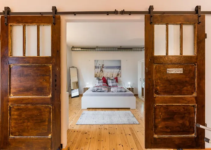 Exklusive Und Grosszuegige 140 Qm In Top-lage Mit Kicker Fuer Bis Zu 8 Personen 아파트